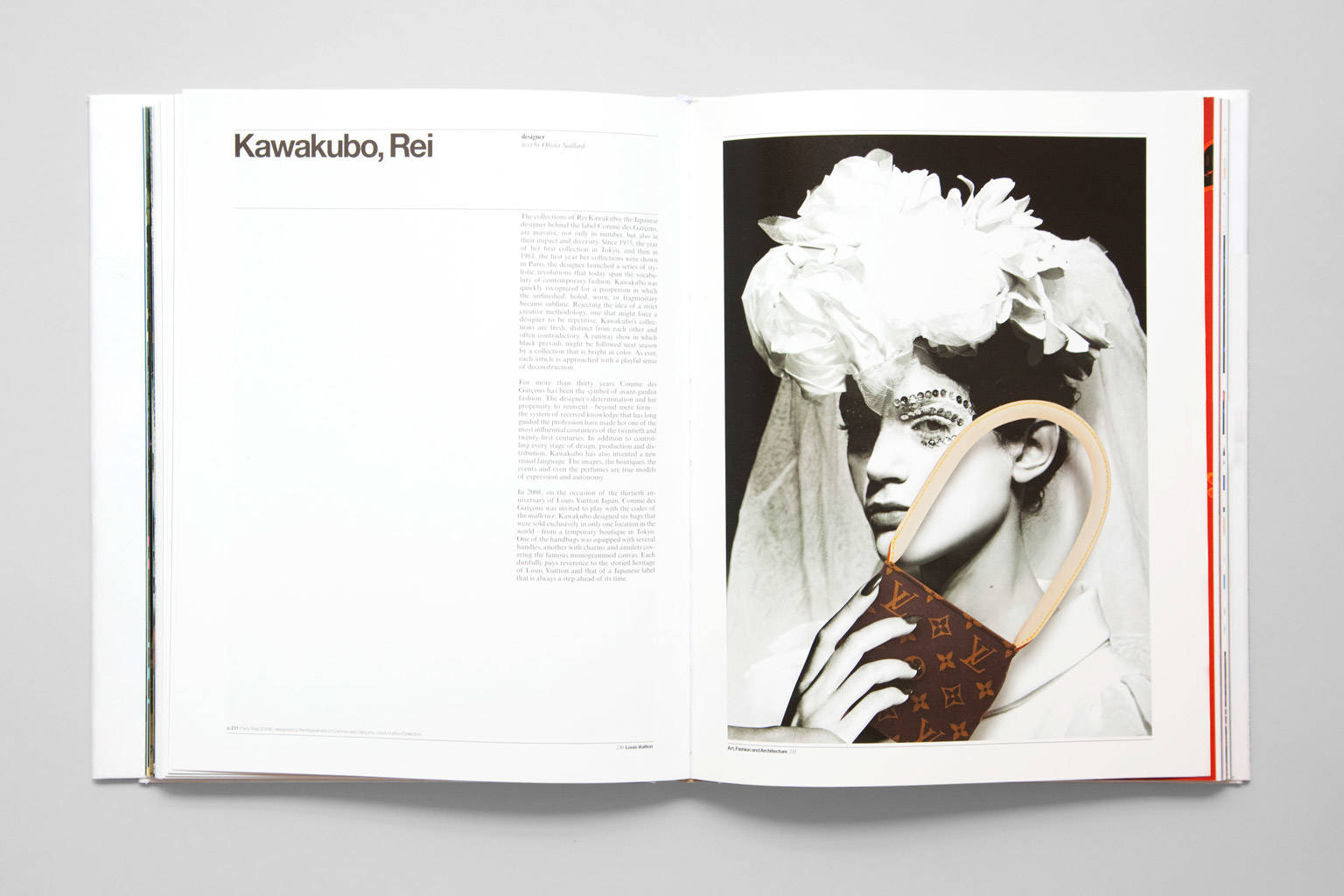 Louis Vuitton: Art, Fashion and Architecture. 1st Edition (2009)